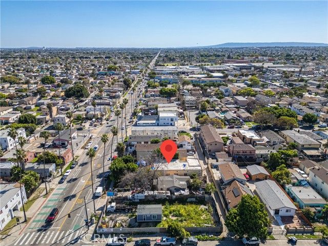 8311 Avalon, Los Angeles, CA 90003