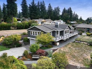 6292 Sahalee Court, Clinton, WA 98236