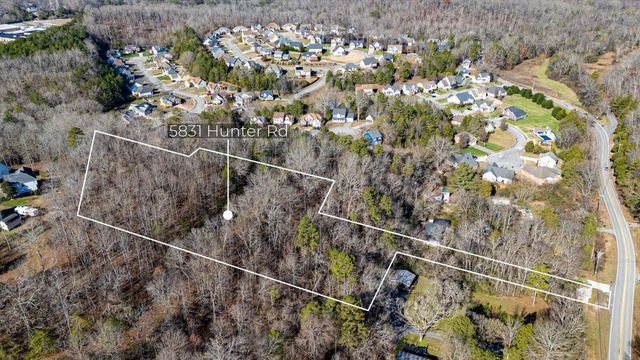 5831 Hunter Road, Ooltewah, TN 37363