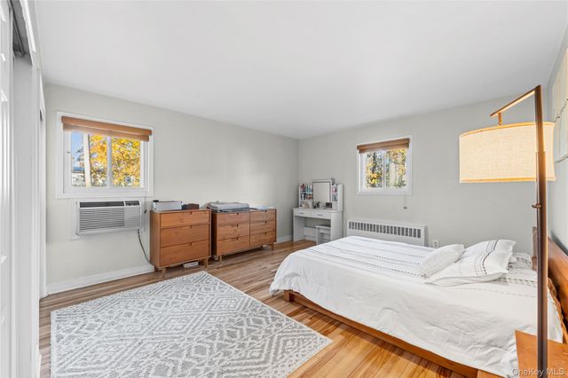 51 Edmunton Drive F17, North Babylon, NY 11704