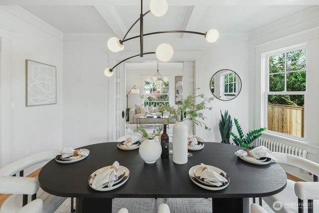 357 Garfield Street, Seattle, WA 98109