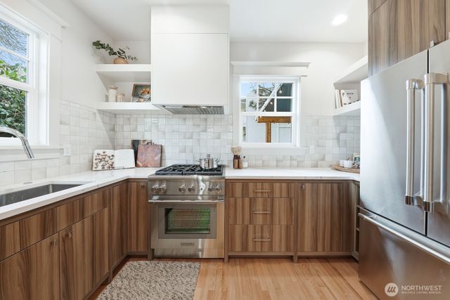 357 Garfield Street, Seattle, WA 98109