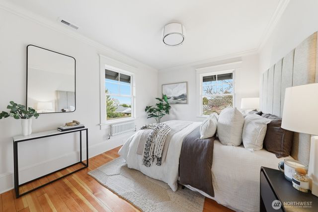 357 Garfield Street, Seattle, WA 98109