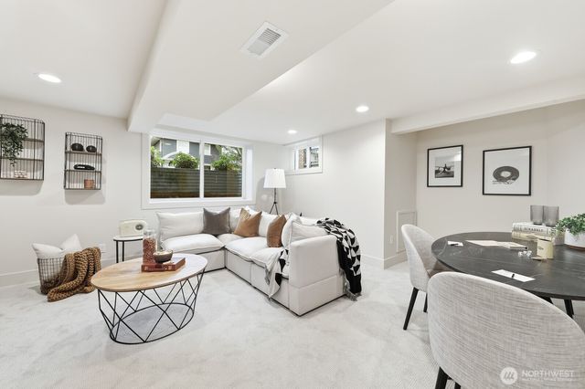 357 Garfield Street, Seattle, WA 98109