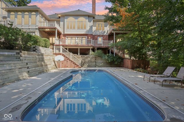 9224 Bluestone Circle, Indianapolis, IN 46236