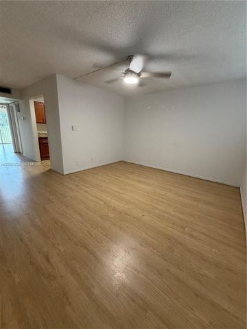 13250 SW 4th Ct 210G, Pembroke Pines, FL 33027