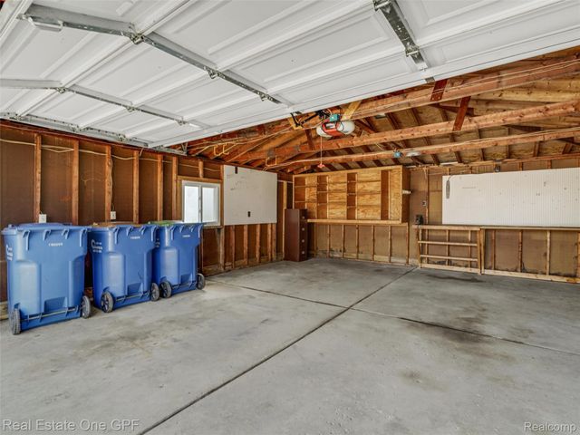 5214 Busch Avenue, Warren, MI 48091