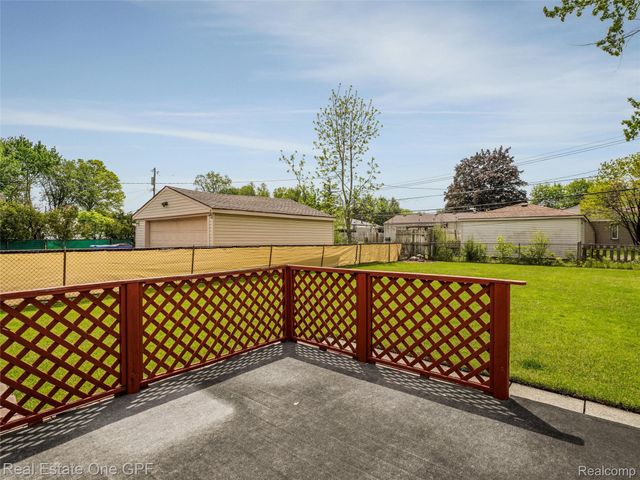 5214 Busch Avenue, Warren, MI 48091