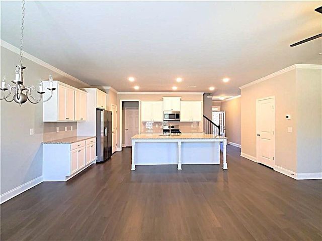 2708 Morgan Creek Drive, Buford, GA 30519