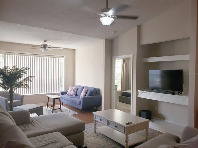 13001 MULBERRY PARK DRIVE 124, Orlando, FL 32821