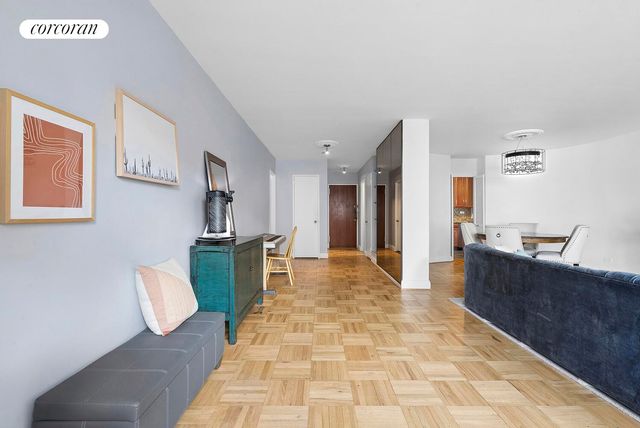 303 E 57th St Apt 11E, New York City, NY 10022