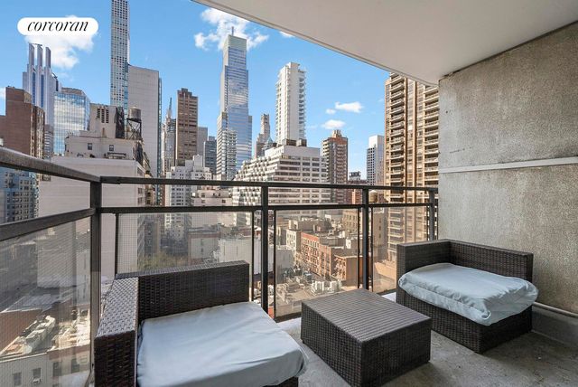 303 E 57th St Apt 11E, New York City, NY 10022