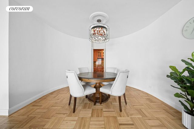 303 E 57th St Apt 11E, New York City, NY 10022