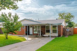 2370 Blue Creek Drive, Dallas, TX 75216