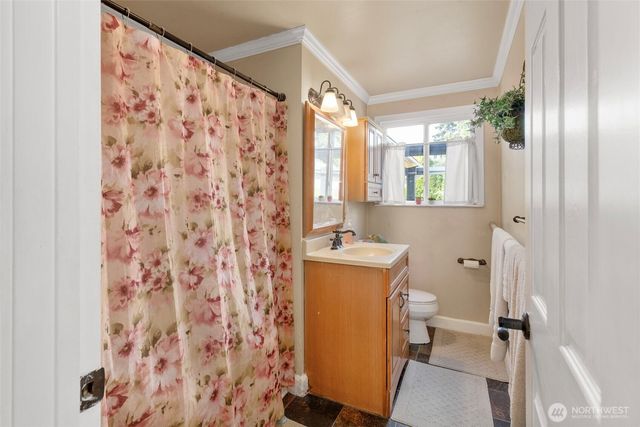 1344 NE Franklin Avenue, Bremerton, WA 98311