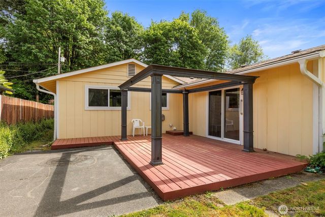 1344 NE Franklin Avenue, Bremerton, WA 98311