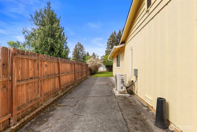1344 NE Franklin Avenue, Bremerton, WA 98311