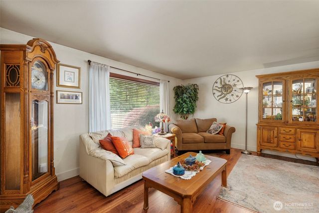 1344 NE Franklin Avenue, Bremerton, WA 98311