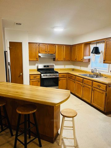 113 Country Court, Monticello, AR 71655