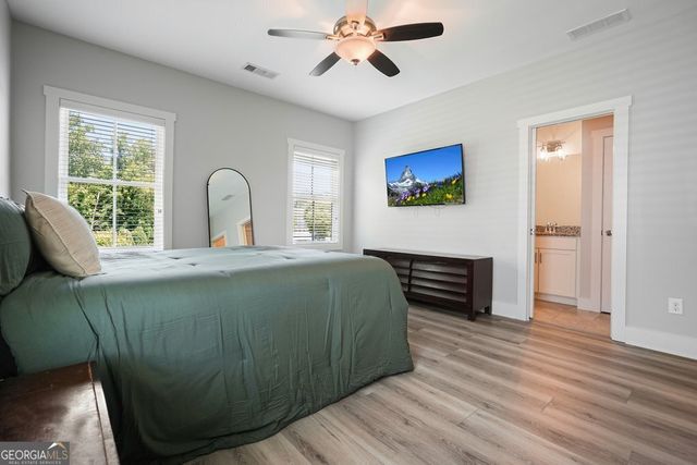 262 Dawson Drive, Woodstock, GA 30188