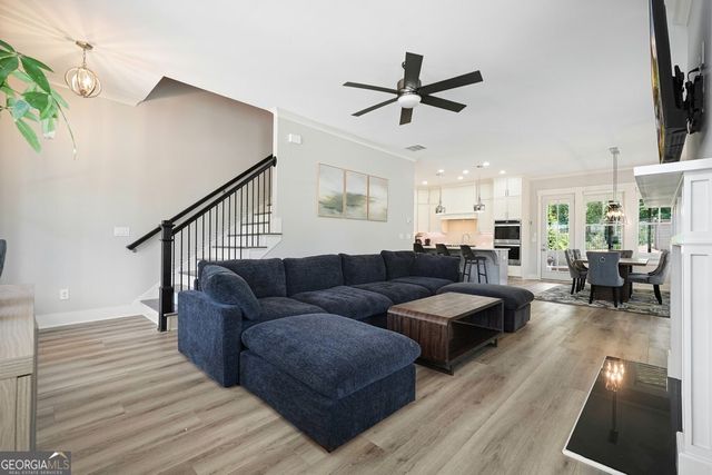 262 Dawson Drive, Woodstock, GA 30188