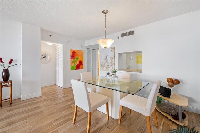 3912 S Ocean Boulevard 1211, Highland Beach, FL 33487