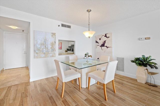 3912 S Ocean Boulevard 1211, Highland Beach, FL 33487