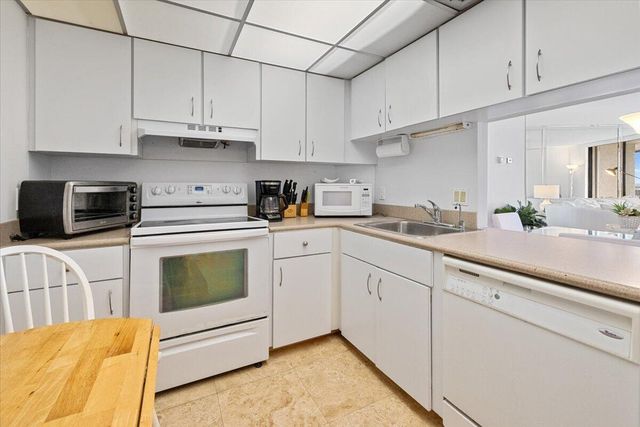 3912 S Ocean Boulevard 1211, Highland Beach, FL 33487