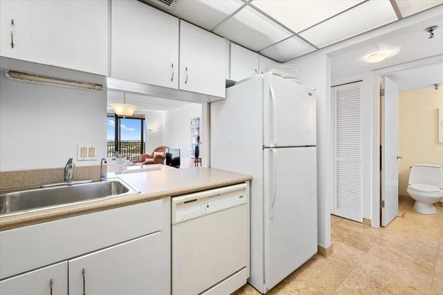 3912 S Ocean Boulevard 1211, Highland Beach, FL 33487