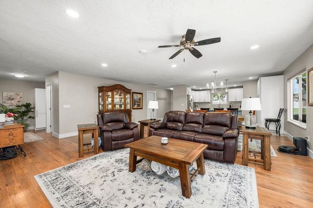 2835 Newport Circle, Grand Junction, CO 81503
