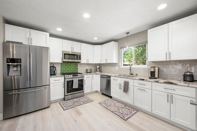 2835 Newport Circle, Grand Junction, CO 81503
