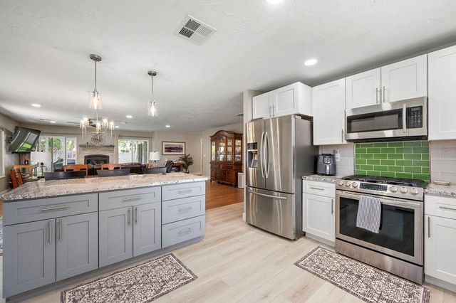 2835 Newport Circle, Grand Junction, CO 81503