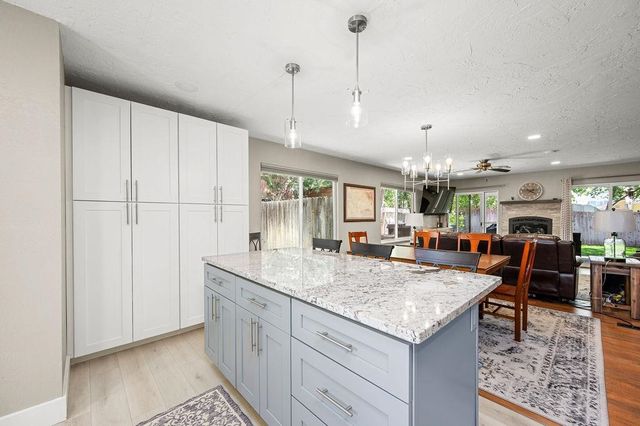 2835 Newport Circle, Grand Junction, CO 81503
