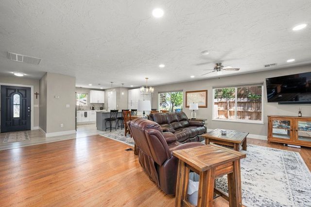 2835 Newport Circle, Grand Junction, CO 81503