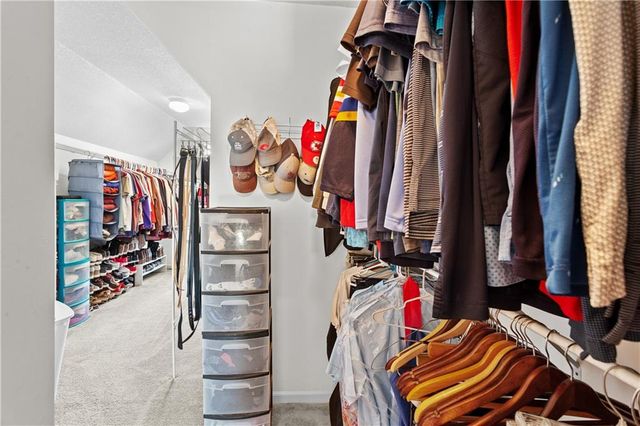 705 SE 11th Terrace, Lee's Summit, MO 64081