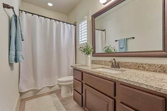 27 Rafters Row, Spring, TX 77380