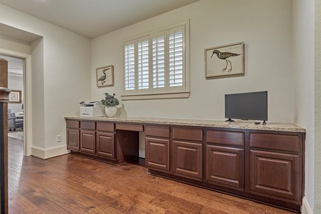 27 Rafters Row, Spring, TX 77380