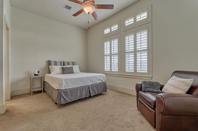 27 Rafters Row, Spring, TX 77380