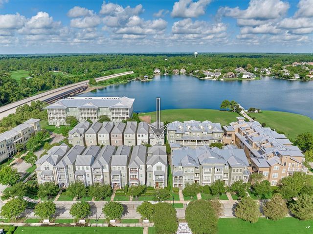 27 Rafters Row, Spring, TX 77380