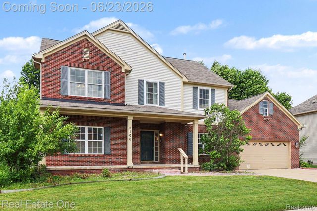 2106 Cattail Circle, Rochester Hills, MI 48309