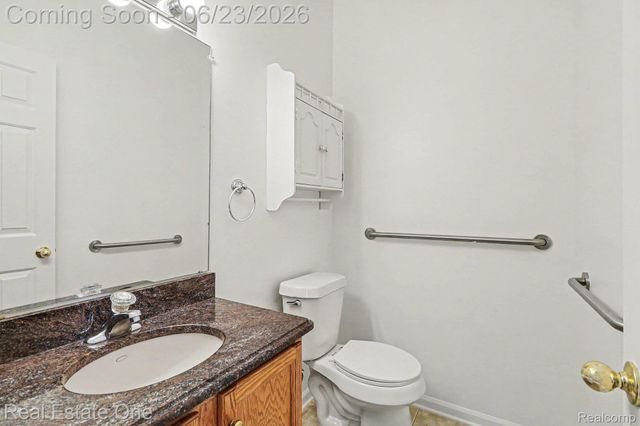 2106 Cattail Circle, Rochester Hills, MI 48309