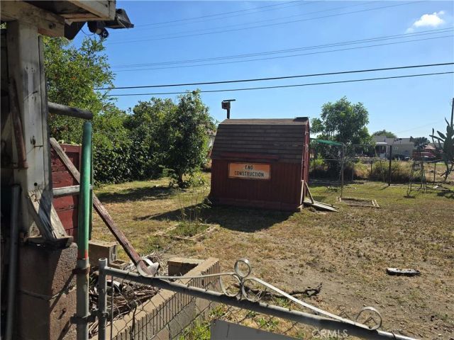 422 S Virginia, Azusa, CA 91702