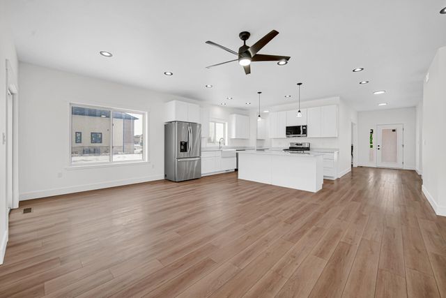 2231 Davis Avenue, Hammond, IN 46320