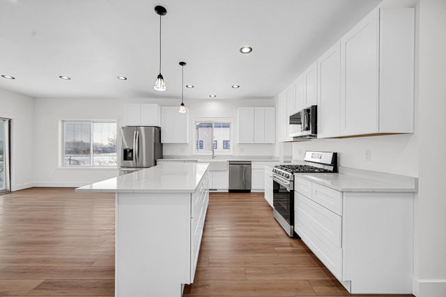 2231 Davis Avenue, Hammond, IN 46320