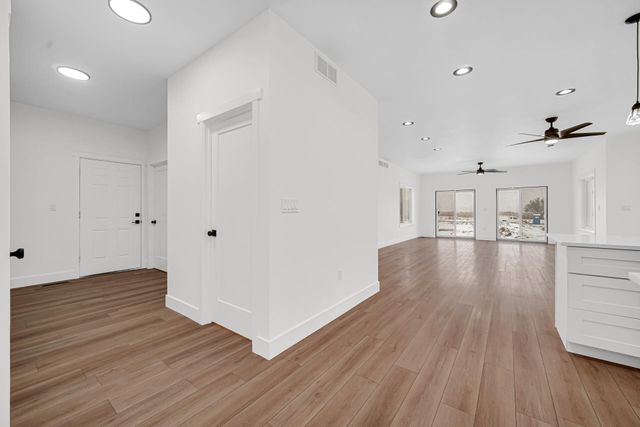 2231 Davis Avenue, Hammond, IN 46320