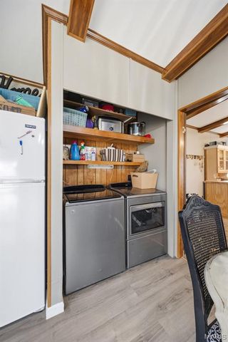 10076 Oakside Road, Mineral Point, MO 63660