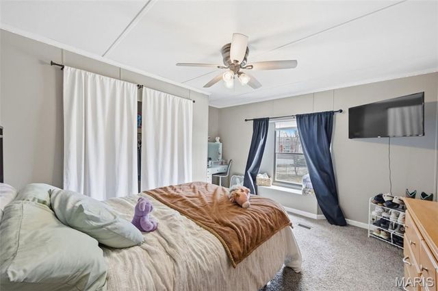 10076 Oakside Road, Mineral Point, MO 63660