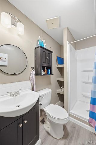 10076 Oakside Road, Mineral Point, MO 63660