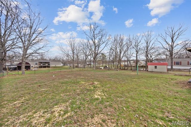 10076 Oakside Road, Mineral Point, MO 63660