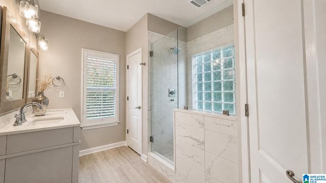 220 HIGH RIDGE DRIVE, Pelham, AL 35124